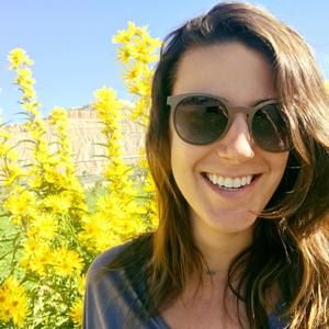 Meet your Posher, Roxanne